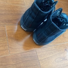 CEDARCREST ハイカットスニーカーの画像