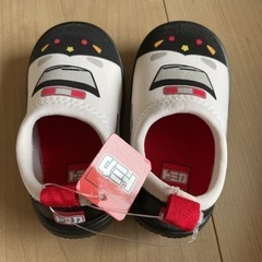 トミカ　ウォーターシューズ