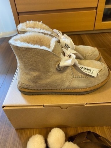 【美品】UGG ショートブーツ 23cm