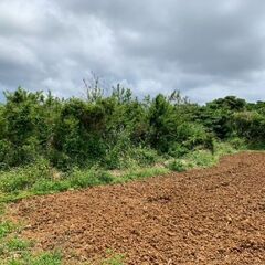 ビーチと瀬底のしっぽがすぐ近く！青い海と絶景が近い土地です！
