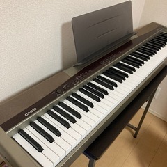 電子ピアノ