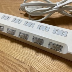 エレコム　電源タップ