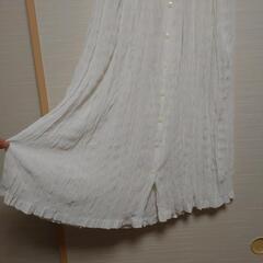 ⑥スカートの画像