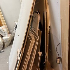石膏ボード　タダであげます！