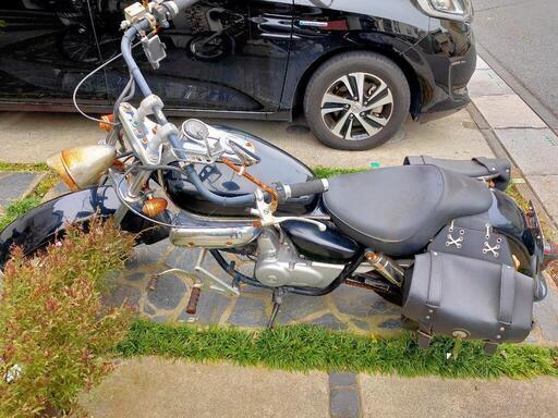 HONDA　マグナ50 不動車