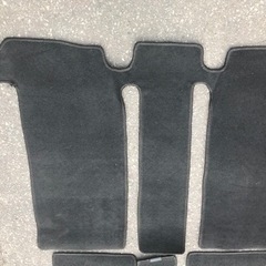80系ノア・ヴォク・エスク用マットの画像