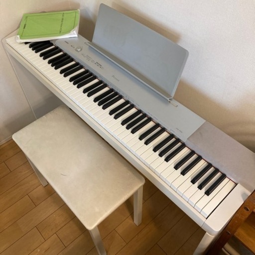 電子ピアノ　カシオ　白　椅子付き