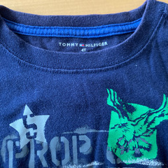 トミーヒルフィガー　子供　サイズ4T     長Tの画像