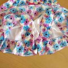 キュロットスカートサイズ150 花柄（used）の画像