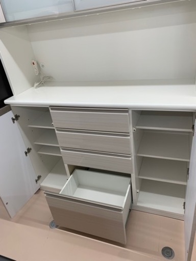 極美品　ニトリ　キッチンボード(Nポスティア140KB WH