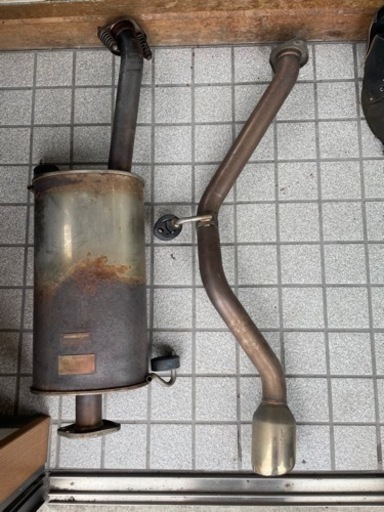 只今お取引中　スズキ　エブリーワゴン　マフラー