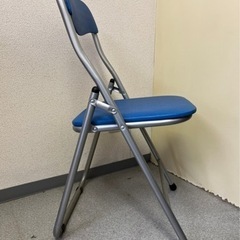 【無料】折りたたみパイプ椅子 8脚 お譲りしますの画像