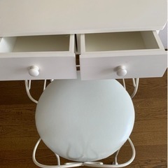 ドレッサー　白の画像