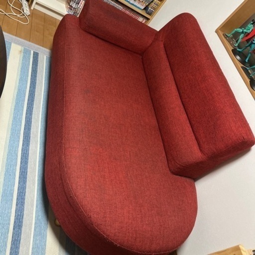赤いソファー