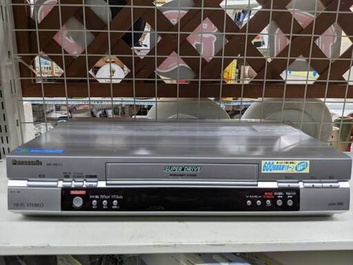 お値下げ致しました！！✨✨Panasonic VHSビデオデッキ✨パナソニック NV-HX11✨✨