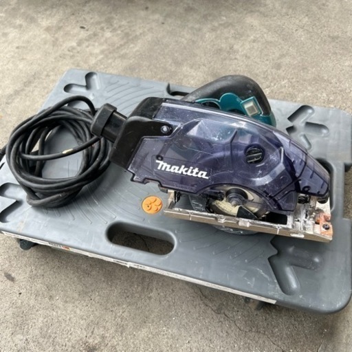 マキタ　粉じん丸ノコ