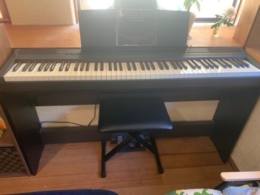 YAMAHA 電子ピアノ