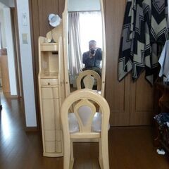 化粧台、ドレッサー、椅子付