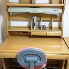 学習机(地元大手家具店で購入)の画像