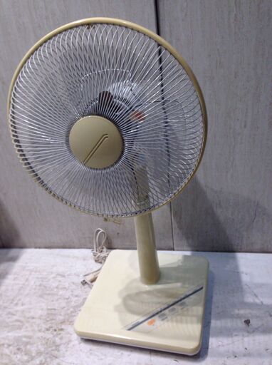 ★5400★TOSHIBA　東芝　扇風機　F-239　30cm　リビング扇風機