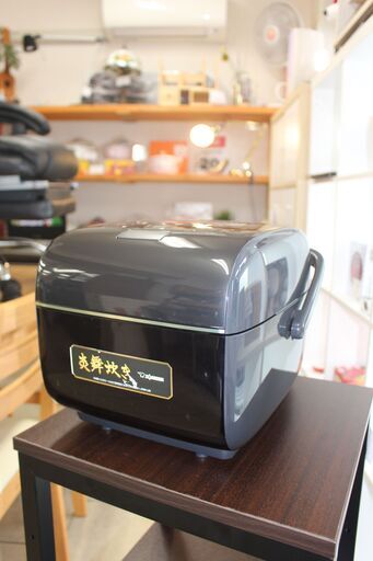 ★特別価格 高年式 美品！ ★象印 IH炊飯器 炎舞炊き（NW-LB10型）5.5合炊き 21年製★大田区、品川区 配送・設置無料★店頭取引歓迎