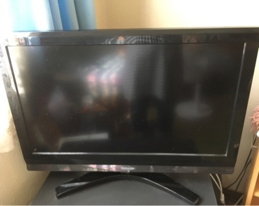 TOSHIBA 液晶カラーテレビ