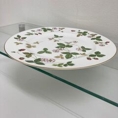 【レガストック川崎本店】WEDGWOOD　ウェッジ ウッド ワイルド ストロベリー プレート　27ｃｍ　①の画像
