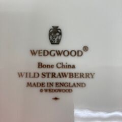 【レガストック川崎本店】WEDGWOOD　ウェッジ ウッド ワイルド ストロベリー プレート　27ｃｍ　①の画像