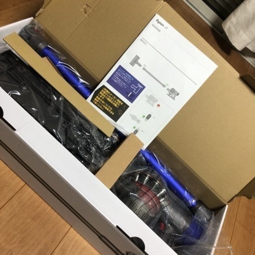 予約済み　Dyson V7 ダイソン　掃除機