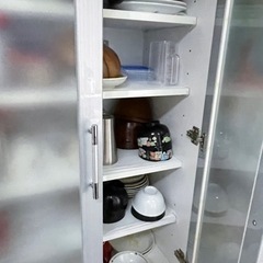 予約済み　6月渡し　食器棚の画像
