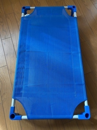 保育園　お昼寝ベッド　コット