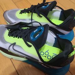 貴重　新品未使用　ナイキ最新　NIKE AIR MAX 2090 エアマックス　の画像