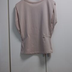未使用品　ベージュ　フレンチスリーブトップス　Ｍサイズの画像