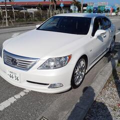LEXUS LS460の画像