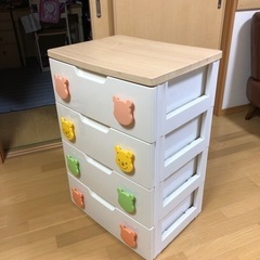 プーさん衣装棚です。