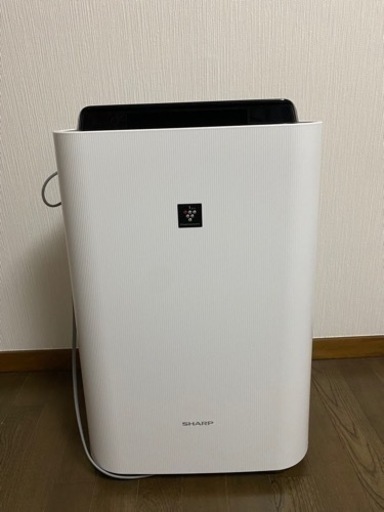 SHARP 空気清浄機　KC-H50-W