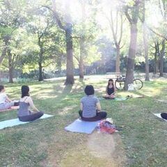公園ヨガに一緒に参加できる方募集中‼️