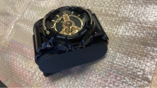 取引終了【　美品】G-SHOCK CASIO 腕時計　メンズ　黒　ゴールド
