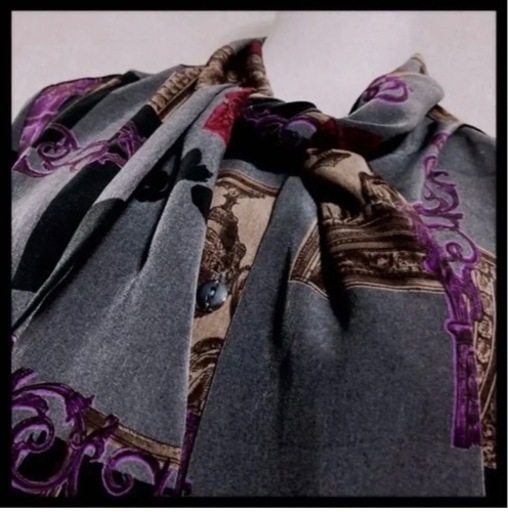 ご購入者様決定꒰huiiah꒱日本製 昭和レトロ  ボウタイブラウス 灰色系 長袖ヴィンテージ