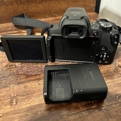 お引き渡し予定者様決まりました。　カメラ　(キャノン4K SX70HS)