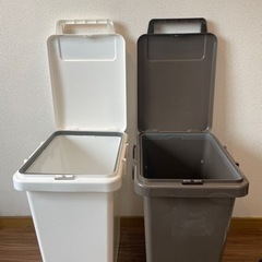 47ℓ ゴミ箱　セットの画像