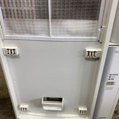 ウインドエアコン窓用エアコン中古・新品取付け枠付き・の画像