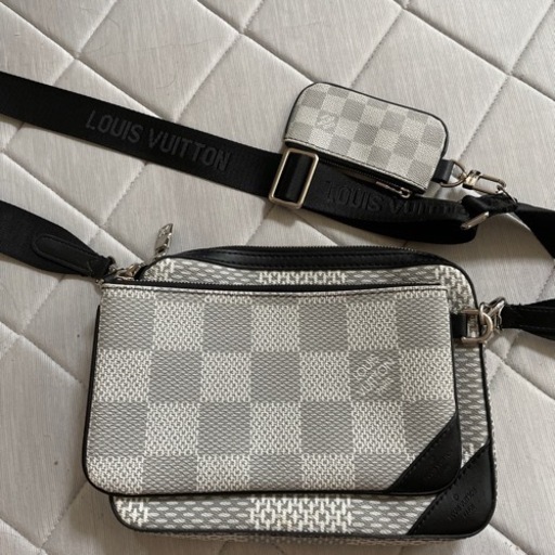 ヴィトントリオメッセンジャー