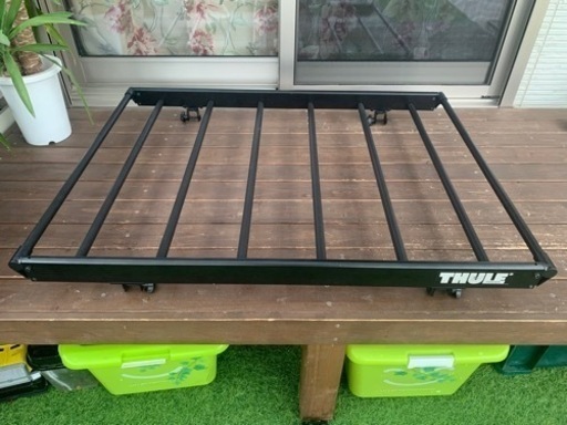 Thule のルーフラックキャリアです！
