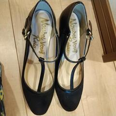 ☆Nouble voug Relax ストラップパンプス☆