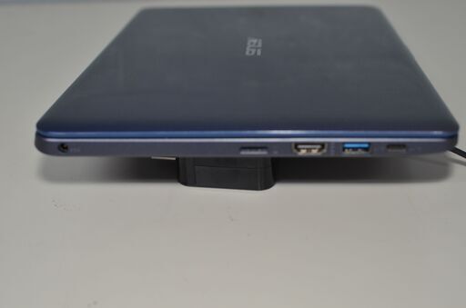中古美品 軽量ノートパソコン 11.6 型 ASUS VivoBook X207N 2018年製造 Windows10 Celeron