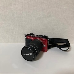 【お値下げ中！】一眼レフカメラ　【OLYMPUS E-PL6】