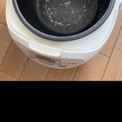 炊飯器の画像