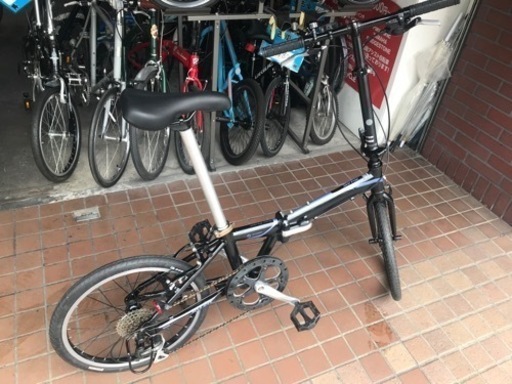 20インチ　軽量アルミフレーム　8speed折り畳み自転車　