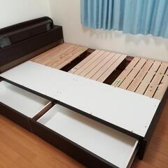 マットレス　ダブル(ベッドフレーム付き)【値下げしました5000→3000】の画像